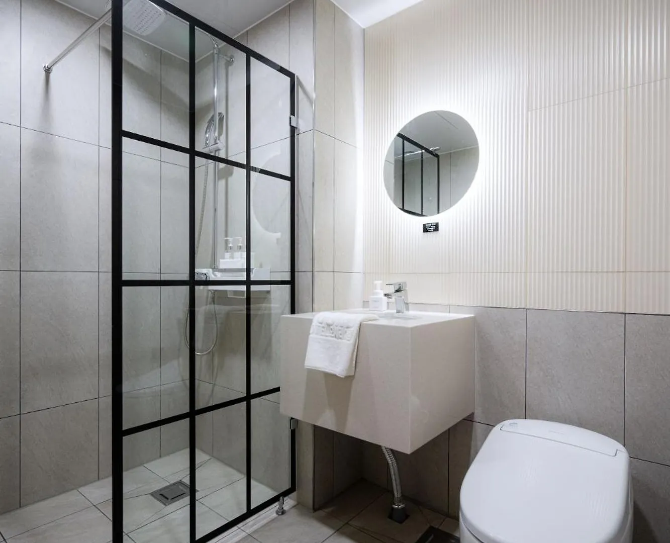 Hound Hotel Gijang Osiria Busan South Korea
