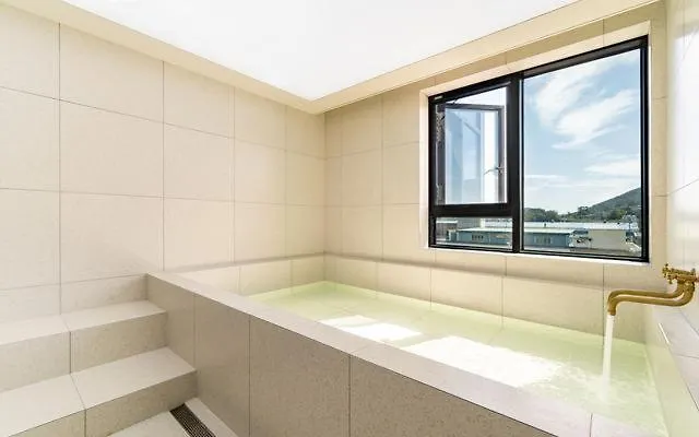 Hound Hotel Gijang Osiria Busan
