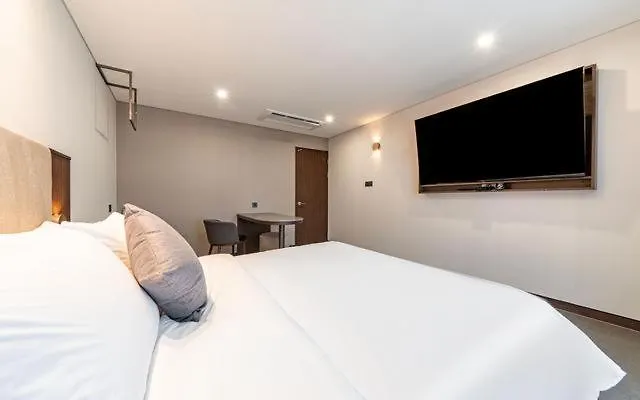 Hound Hotel Gijang Osiria Busan