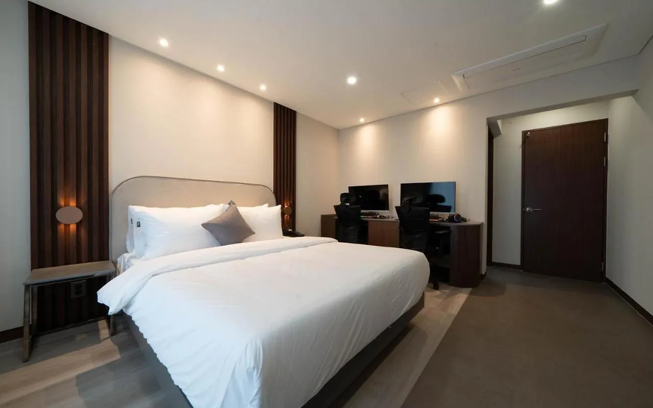 Hound Hotel Gijang Osiria Busan