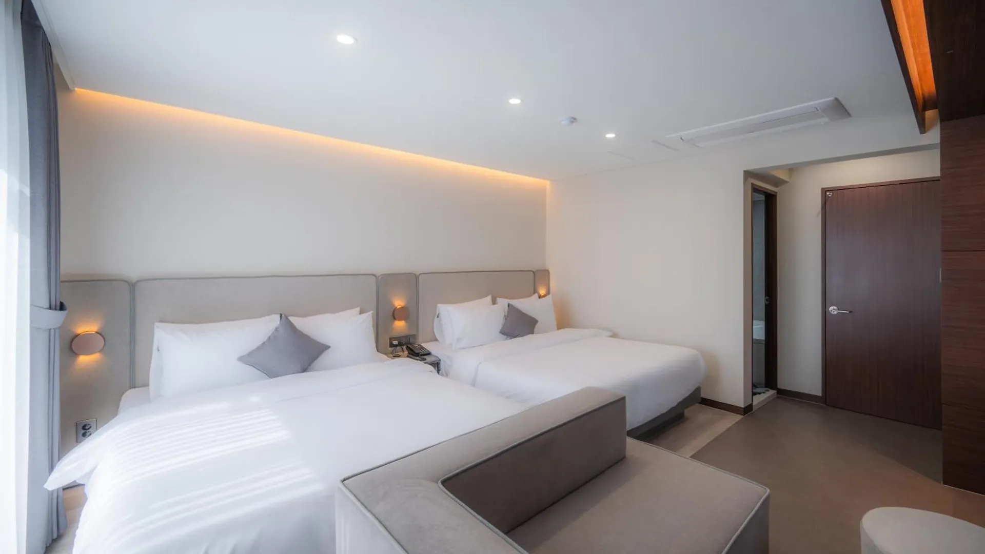 Hound Hotel Gijang Osiria Busan