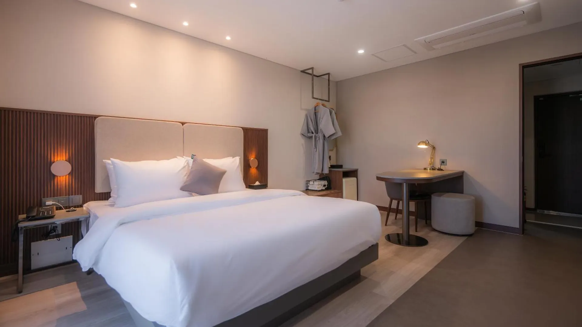 Hound Hotel Gijang Osiria Busan